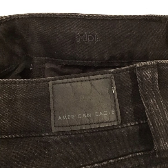 American Eagle 0 NWT Midi Denim Women’s Shorts Black Cuffed Button Fly Stretch - Picture 6 of 9